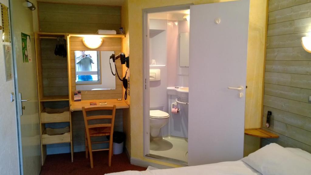 Fasthotel Chambéry Habitación foto